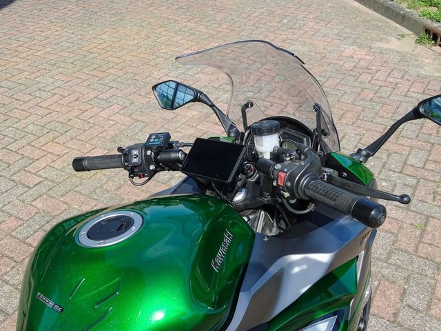 kawasaki - z-1000-sx