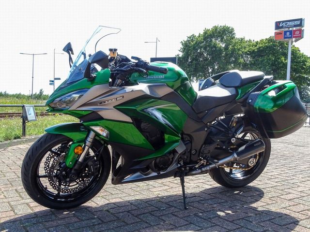 kawasaki - z-1000-sx
