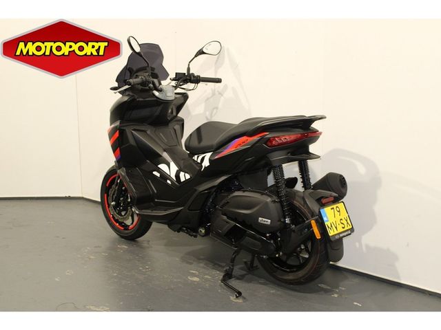 aprilia - sr-gt-200