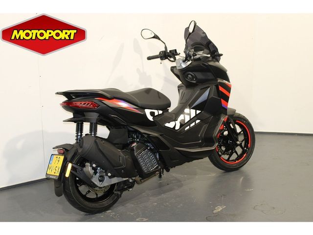 aprilia - sr-gt-200