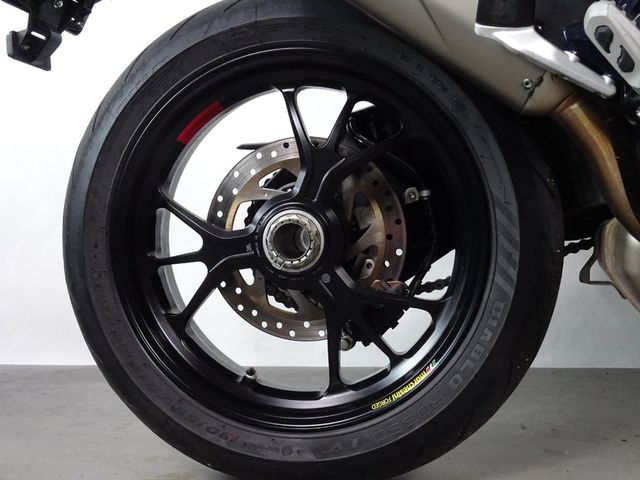 ducati - multistrada-v4-pikes-peak