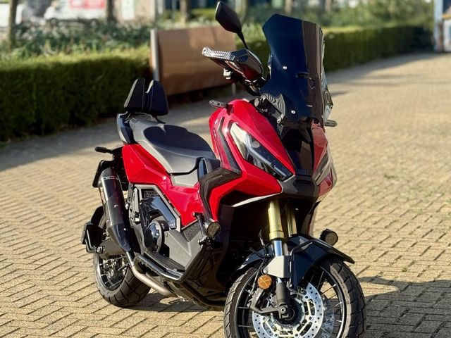 honda - x-adv