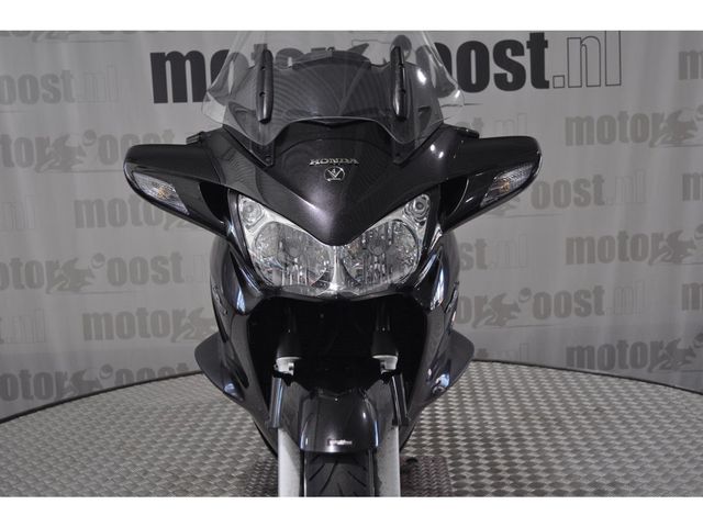 honda - st-1300-pan-european