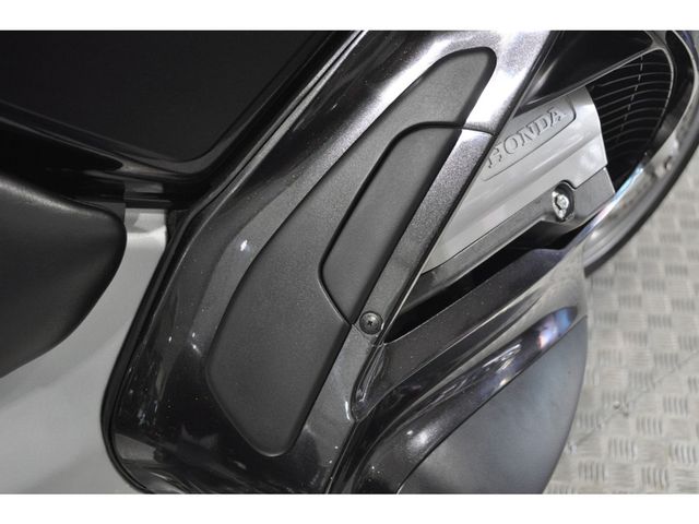 honda - st-1300-pan-european