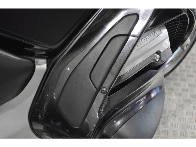 honda - st-1300-pan-european