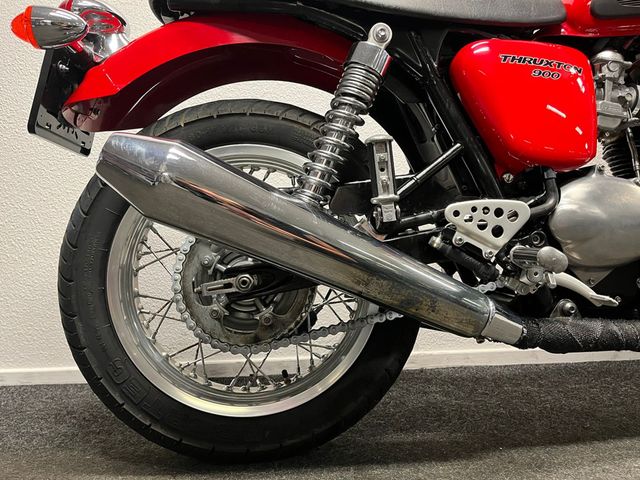 triumph - thruxton-900