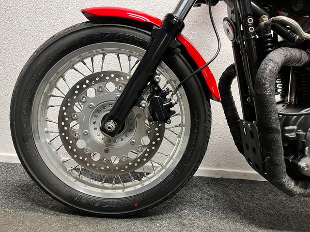 triumph - thruxton-900