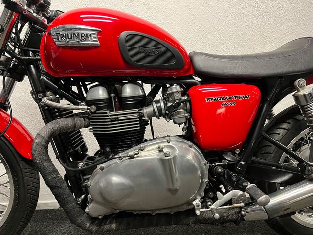 triumph - thruxton-900