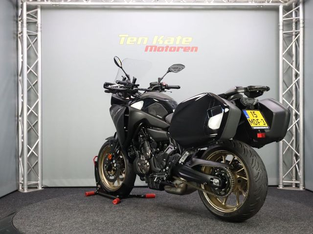 yamaha - tracer-7-gt