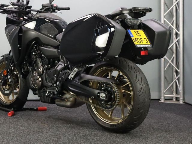 yamaha - tracer-7-gt