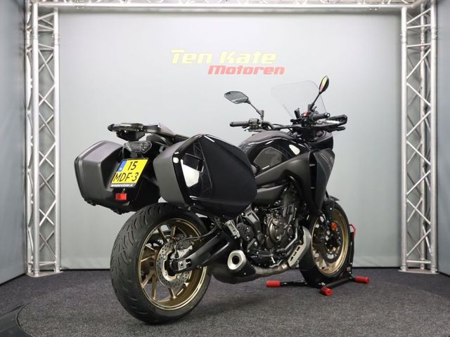 yamaha - tracer-7-gt