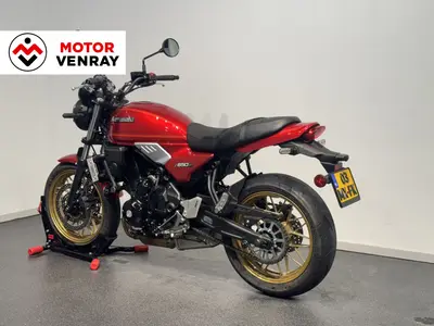KAWASAKI Z650RS – foto 4