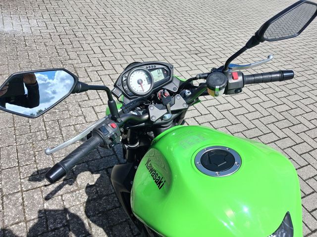 kawasaki - z-750
