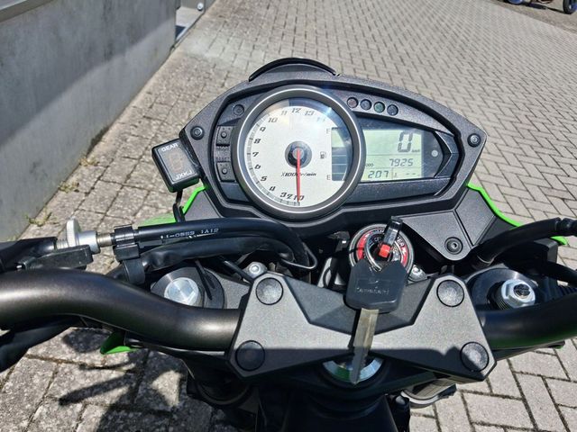 kawasaki - z-750