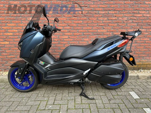 yamaha - x-max-300-abs