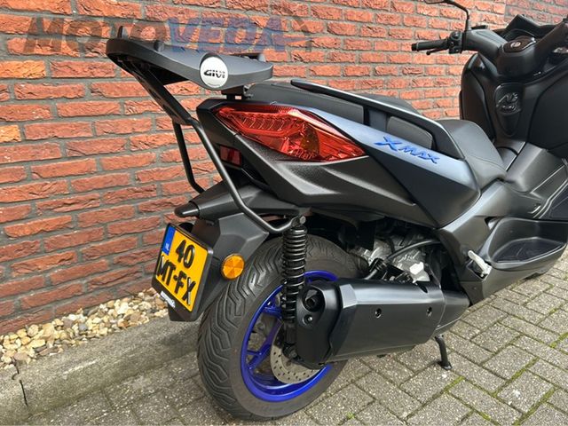 yamaha - x-max-300-abs