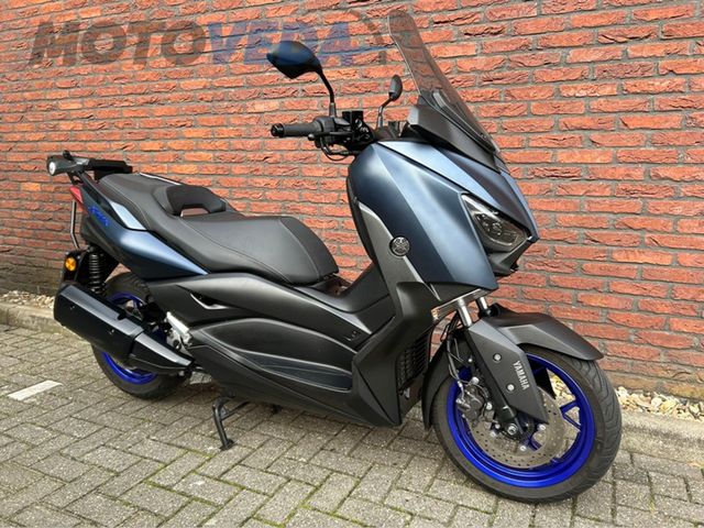 yamaha - x-max-300-abs