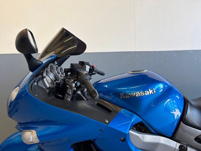 kawasaki - zzr-1200