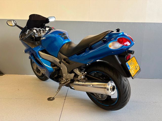 kawasaki - zzr-1200