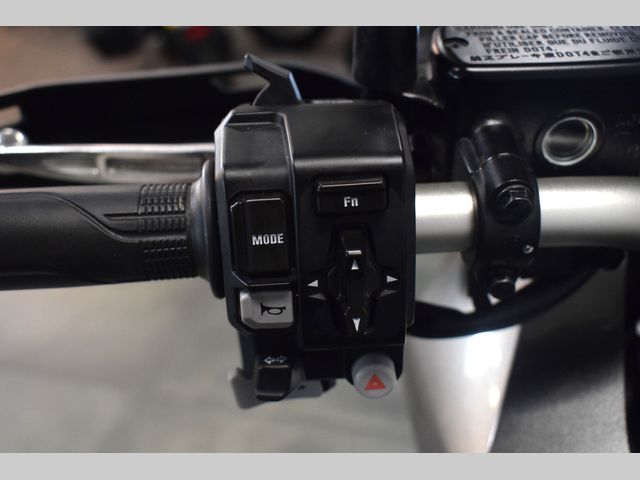 honda - x-adv