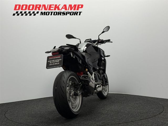 bmw - f-900-r