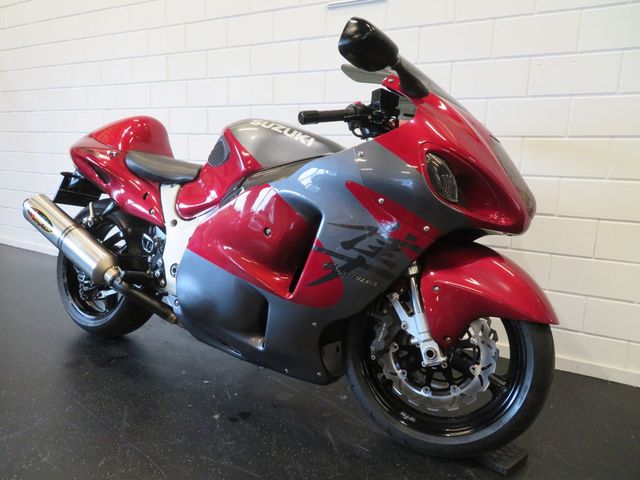 suzuki - gsx-r-1300-hayabusa