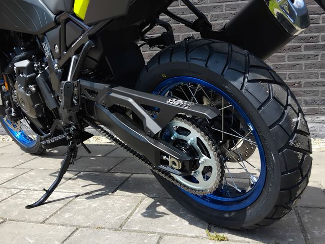 suzuki - v-strom-800-de