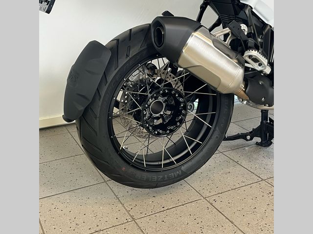 bmw - r-1300-gs-trophy