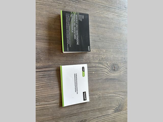 kawasaki - z900