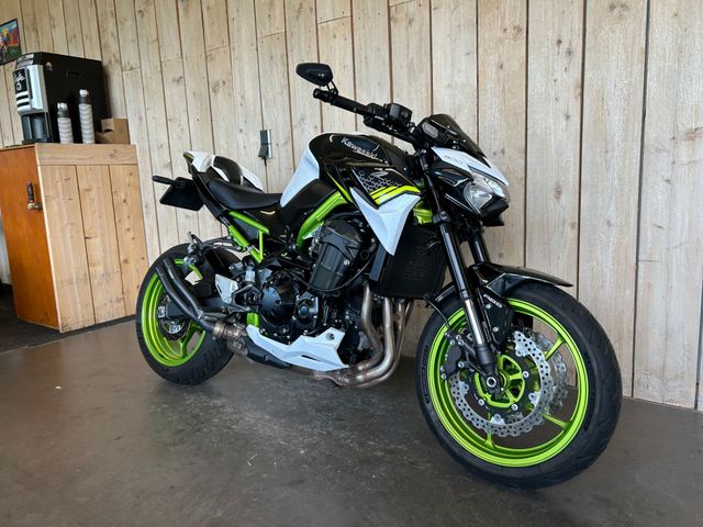 kawasaki - z900