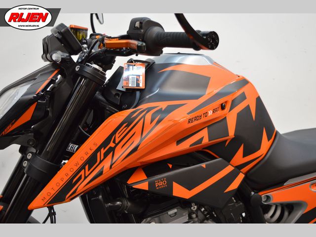 ktm - 790-duke