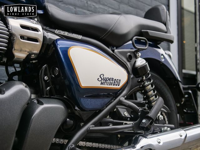 royal-enfield - super-meteor-650