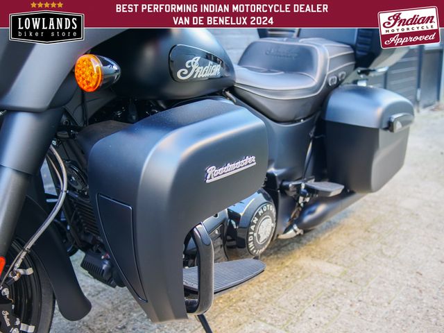 indian - roadmaster-dark-horse