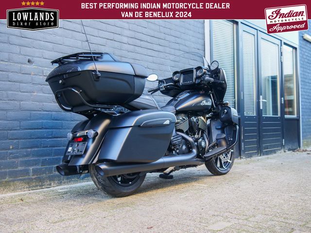 indian - roadmaster-dark-horse