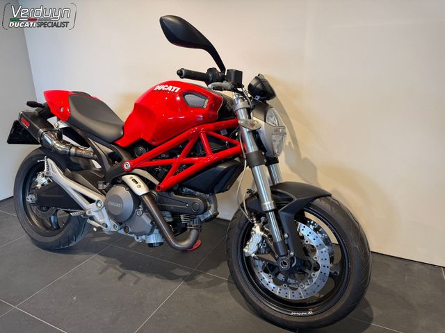 ducati - monster-696