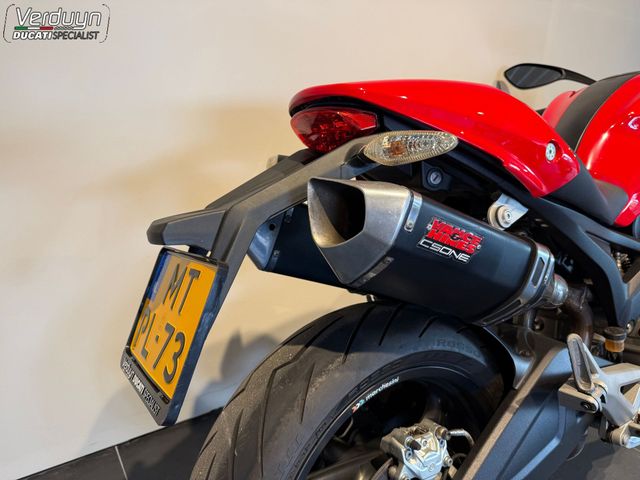ducati - monster-696