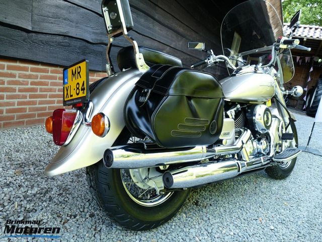 yamaha - xvs-650-a-dragstar-classic