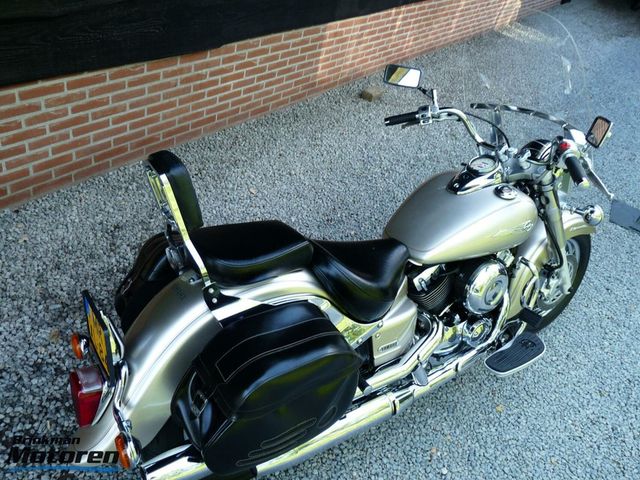 yamaha - xvs-650-a-dragstar-classic