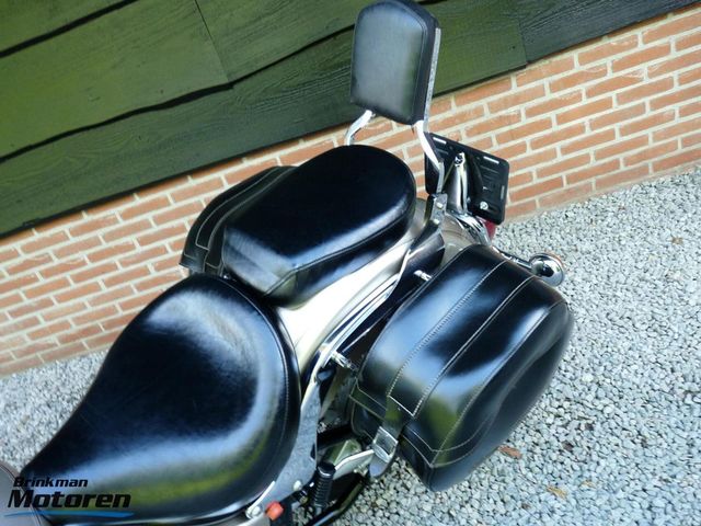 yamaha - xvs-650-a-dragstar-classic