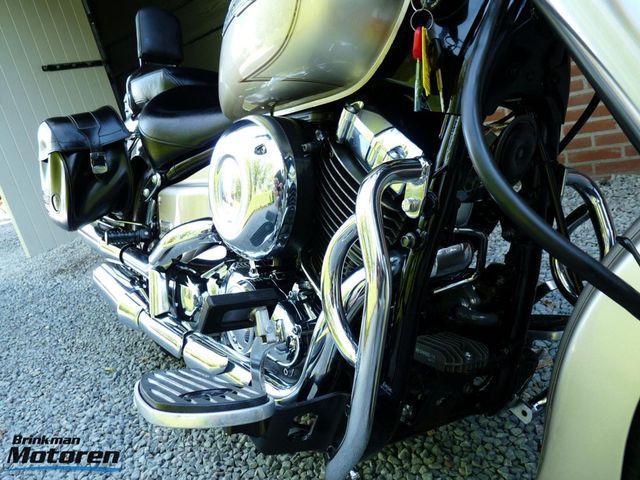 yamaha - xvs-650-a-dragstar-classic