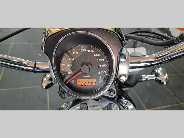 suzuki - intruder-m-800