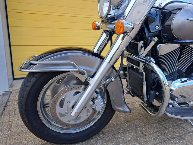 suzuki - vl-1500-lc-intruder