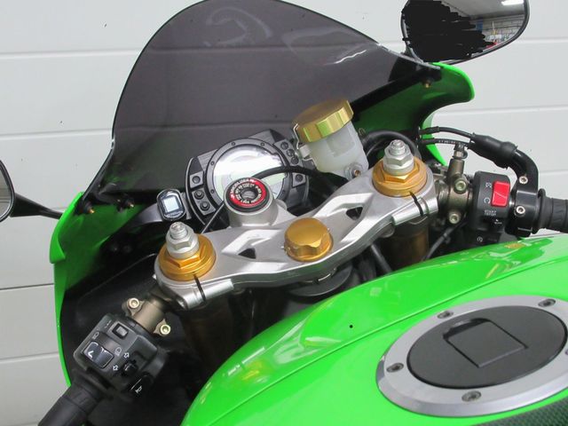 kawasaki - zx-6rr---636