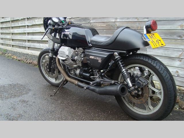 moto-guzzi - 850-le-mans-3