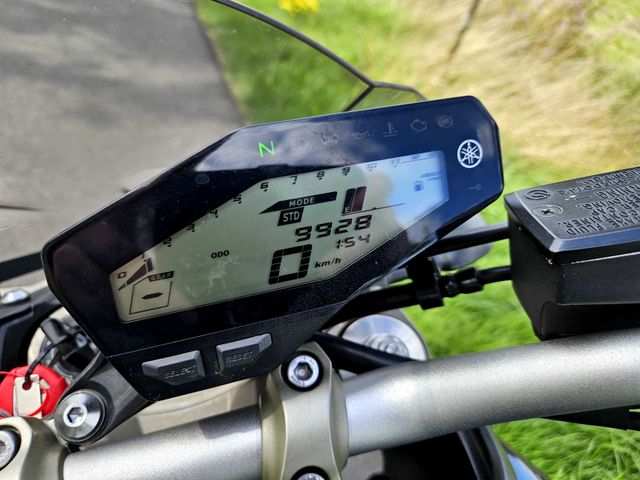 yamaha - mt-09-abs