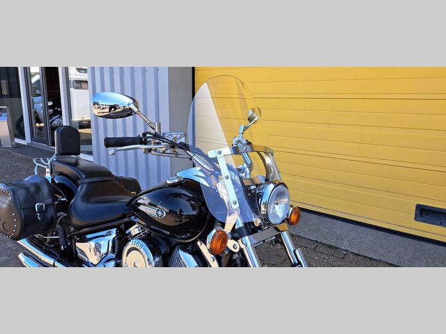yamaha - xvs-1100-dragstar