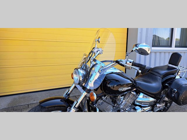 yamaha - xvs-1100-dragstar