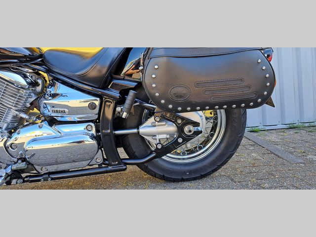 yamaha - xvs-1100-dragstar