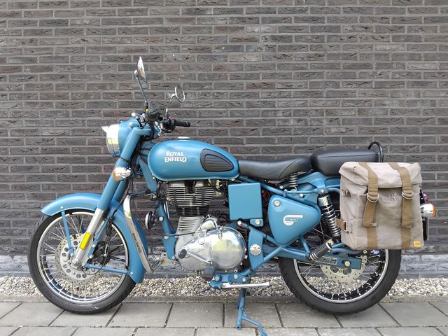 royal-enfield - classic-500