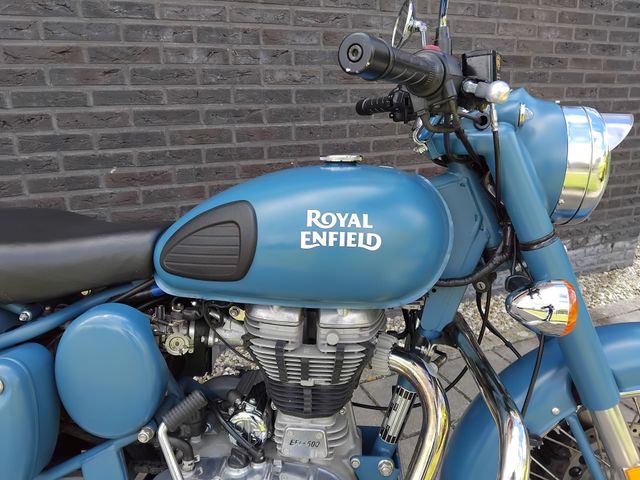 royal-enfield - classic-500